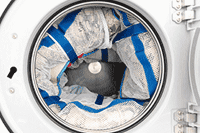 おふとんを洗浄する様子